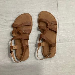 BOC Brown Sandal size 6 Great condition